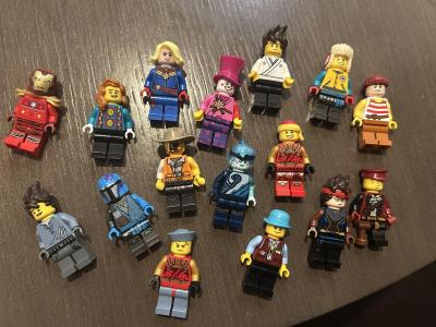 Lego fanams