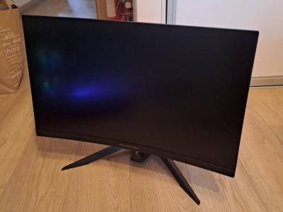 ASRock lenktas monitorius 27"
